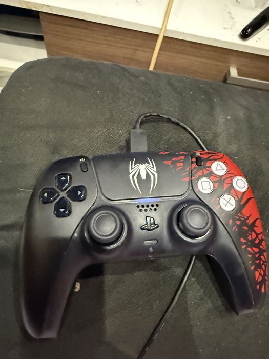 Play station 5 spiderman edition