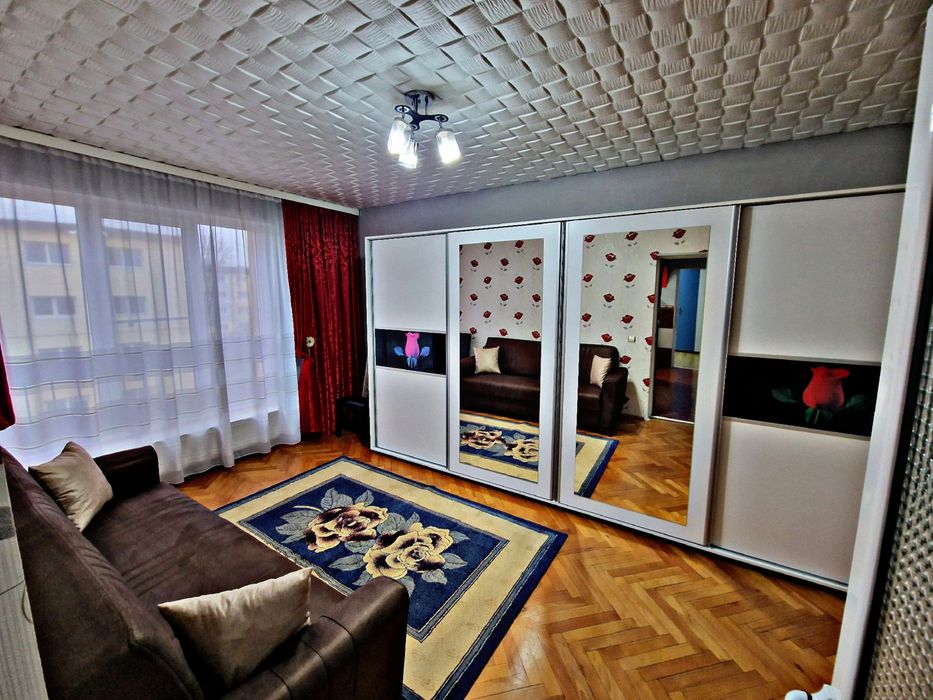 Inchiriez apartament cu 2 camere