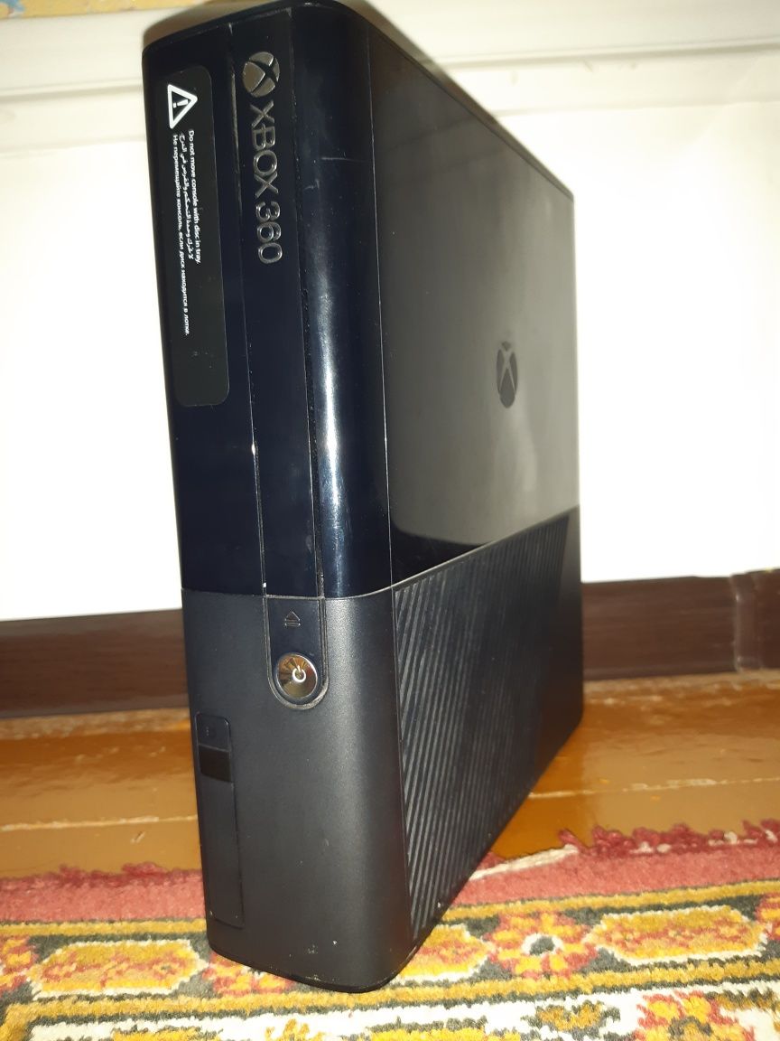 Xbox 360 500gb..
