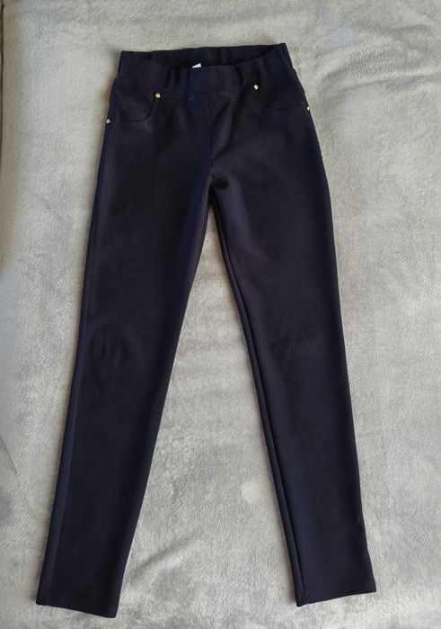 Продам леггинсы 2 штуки