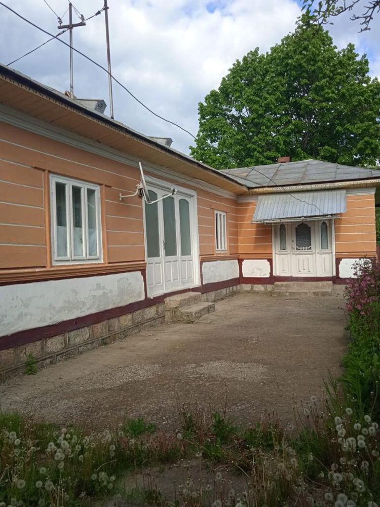 Casa 86 mp Comuna Naruja, jud. Vrancea