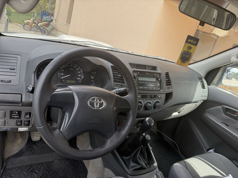Vand toyota hilux 2013