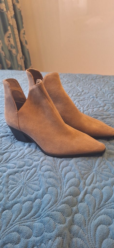 Botine Zara Marimea 41