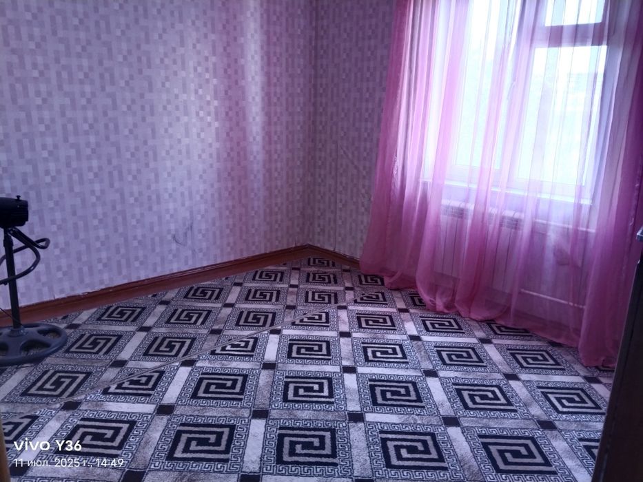 Yakkasaroy qushbegi kvartira 1 ta qizga joy jor