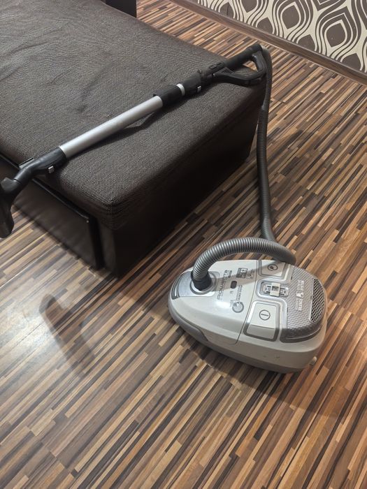 Прахосмукачка roventa