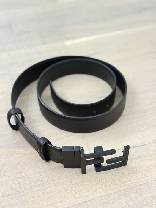 Curea Fendi la cutie neagra de piele 95cm