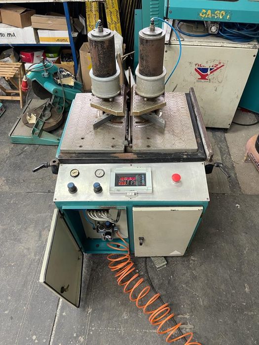 Mașină de lipit/sudat profile PVC