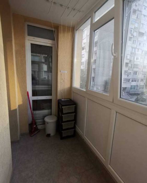 Дава се под наем Тристаен апартамент в Бургас, Славейков - 70 кв.м за 200 € - Снимка #11