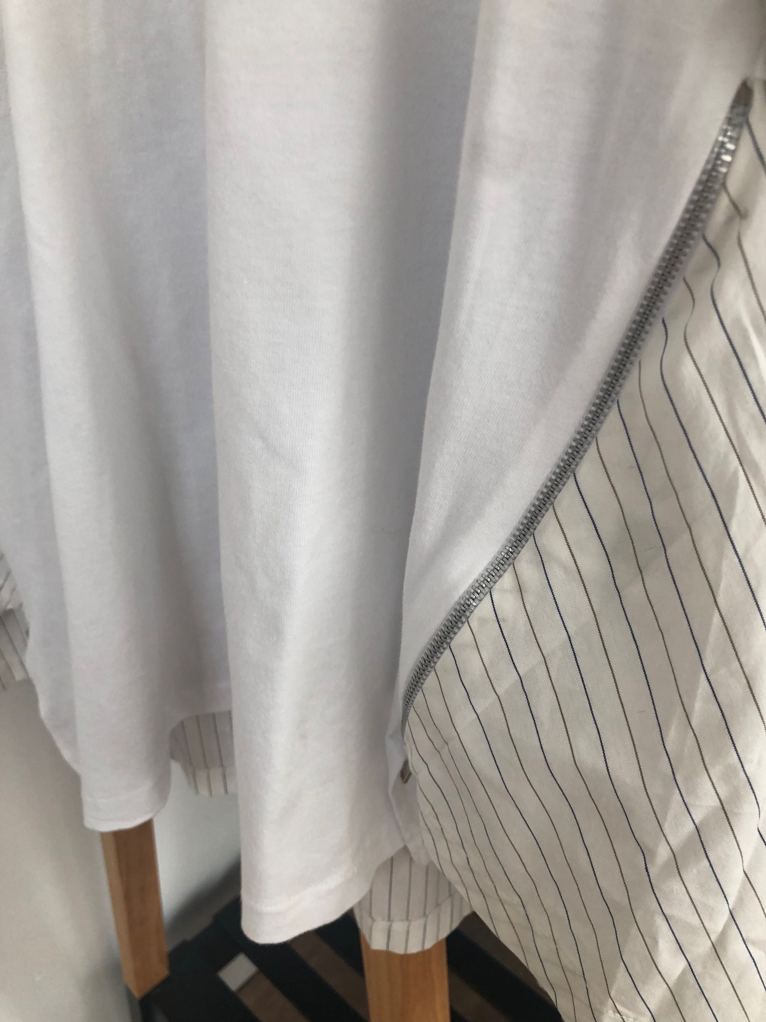 Асиметрична блуза с къс ръкав Zara
