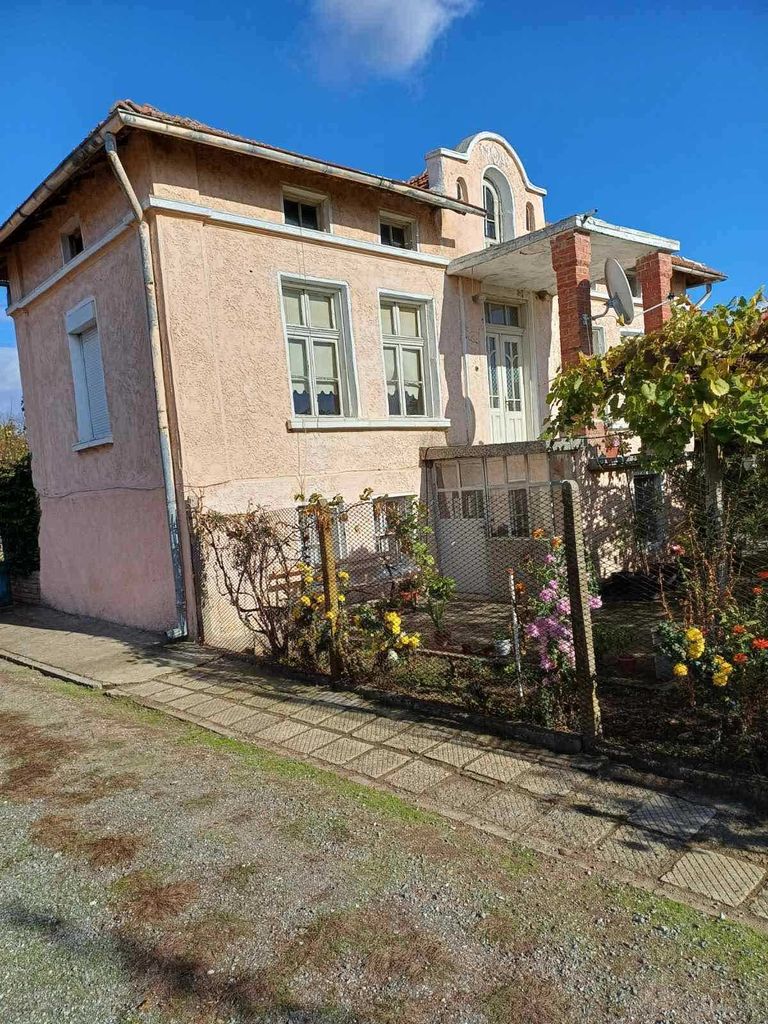 Продава се Къща в Стара Загора, Аязмото - 152 кв.м за 231 €/кв.м - Снимка #1