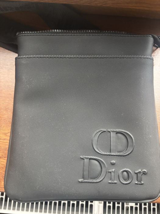 Borseta dior neagra