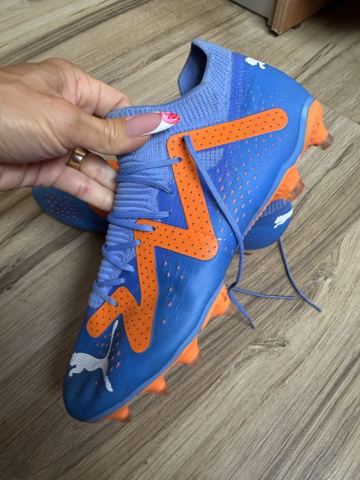 Оригинални футболни обувки сини PUMA Futurе FG/AG ! 41 н