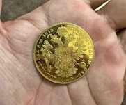 Vand monede suflate cu aur de 24k