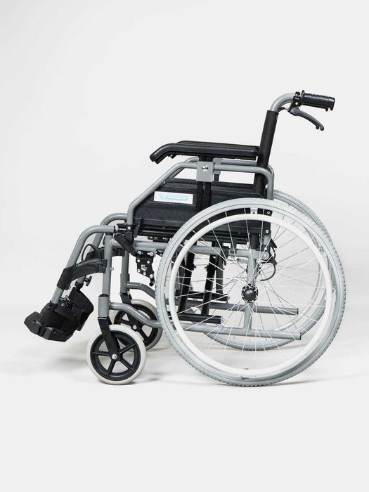 Инвалидная коляска механическая ручным управлением для взрослых