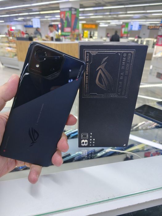 Срочно Asus Rogphone 8 256гб