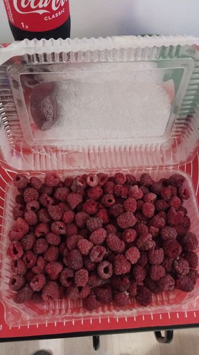 Продам замороженную малину!