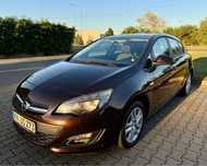 Vand Opel Astra J/ 1.6 benzina(aspirat)/116 Cai/2013/155.000 km reali/