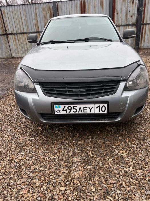 Продам Приору пятилетку