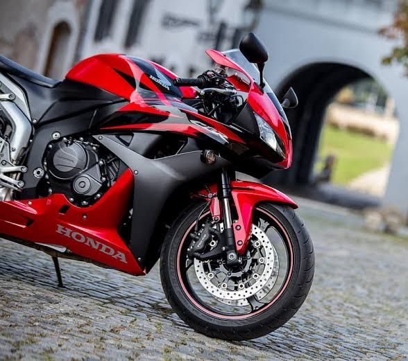 Honda CBR600rr 2011