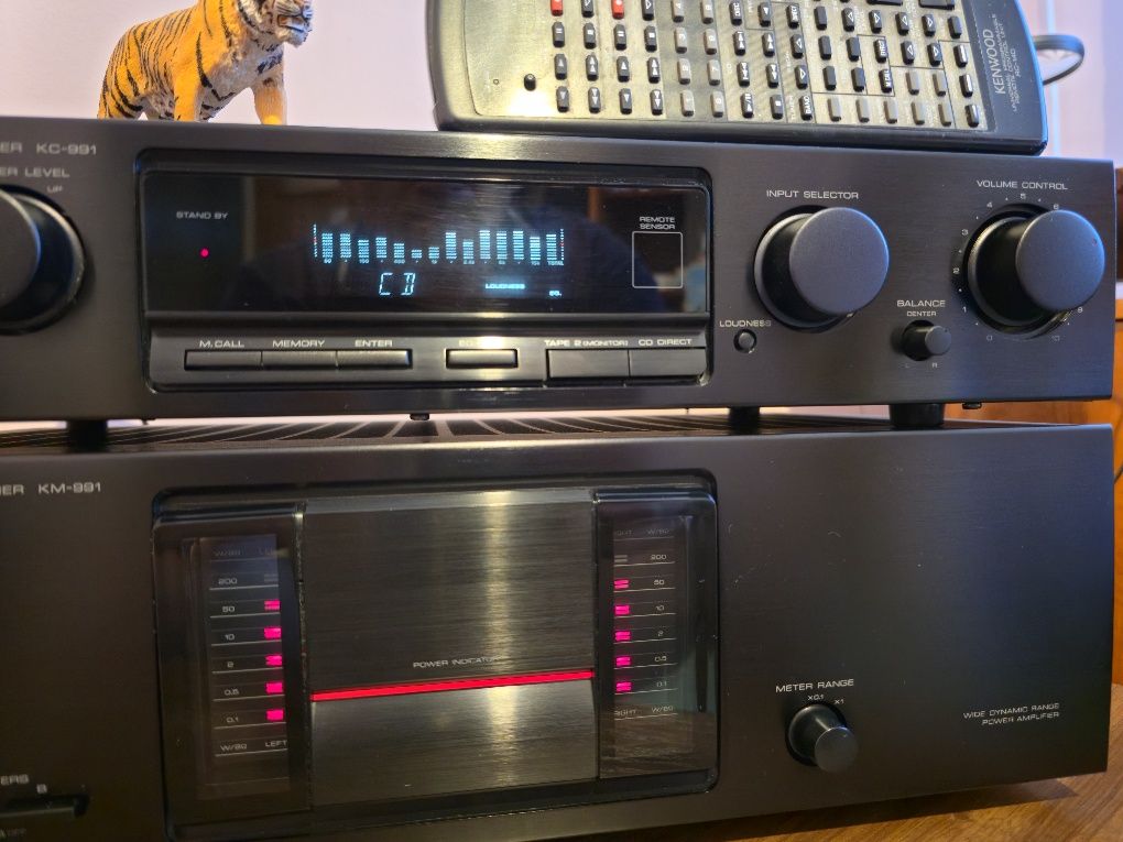 Kenwood KM-991/KC-991. Amplificator+pre. Bijuerie Hi-Fi. Preț fix !