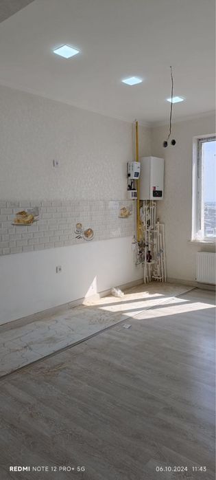 Продаю квартиру в Мирза-Улугбекском районе Карасу-6, 2х комнатная