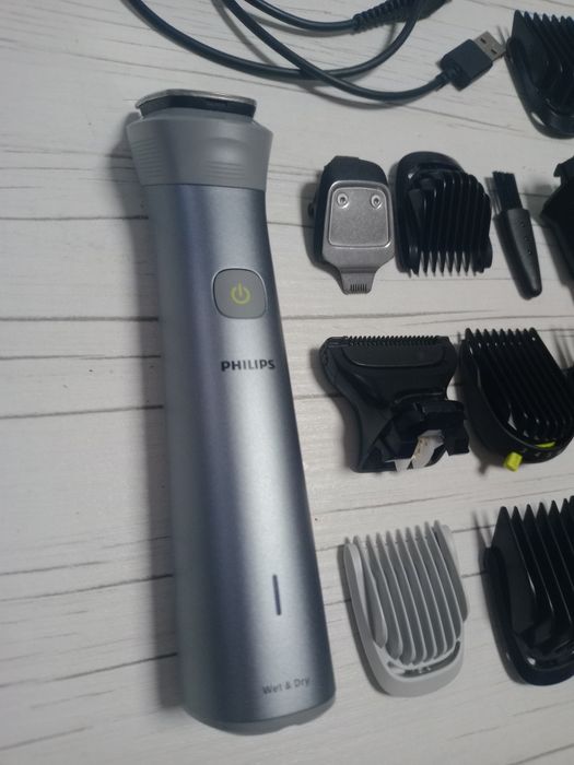 Philips тример/за подстригване 12в1