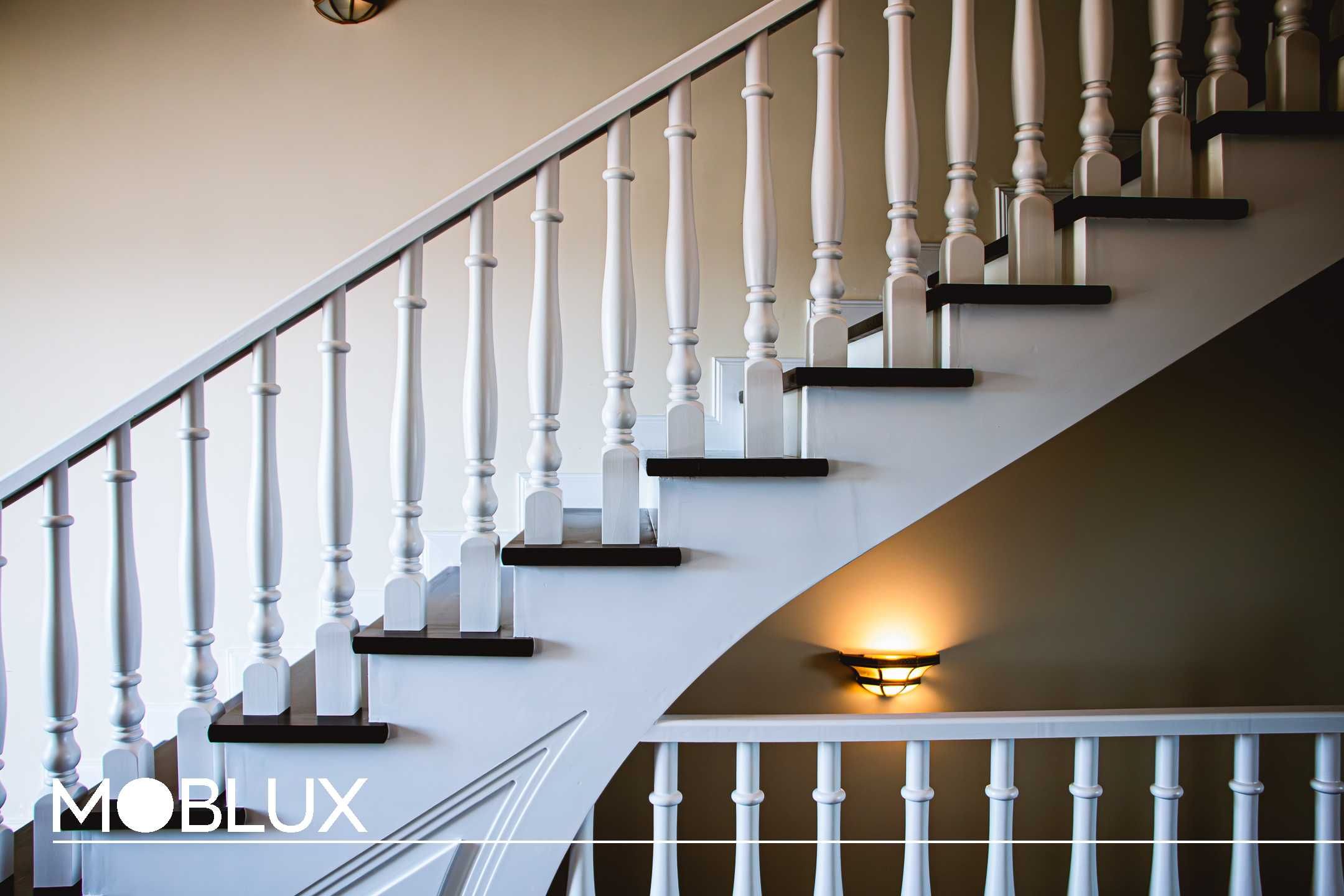 Producători de scări, trepte și balustrade - Moblux