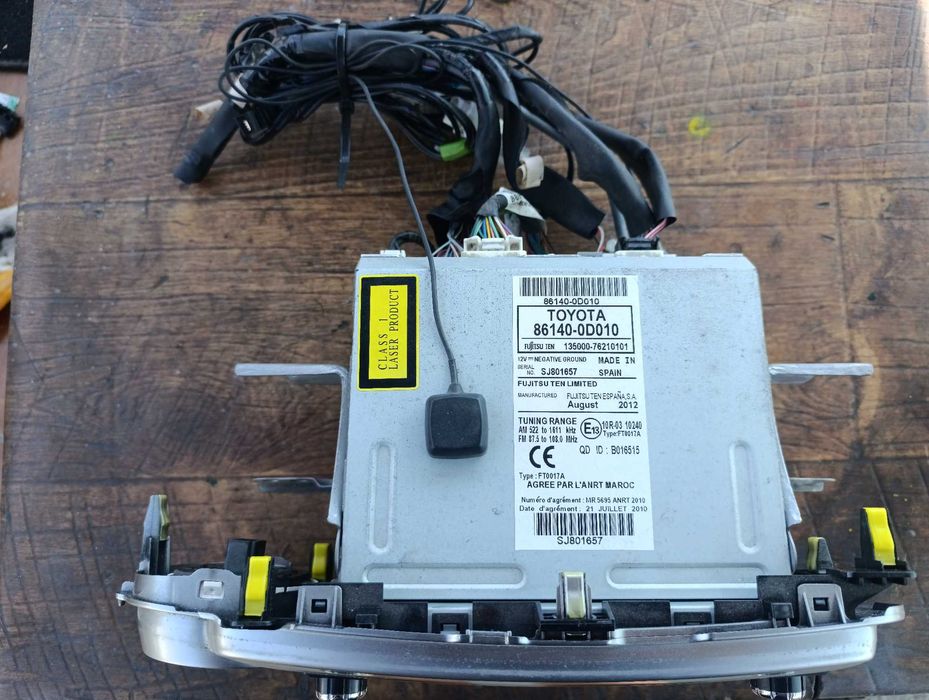 Оригинална навигация СД за Тойота Ярис / Toyota Yaris след 2011г