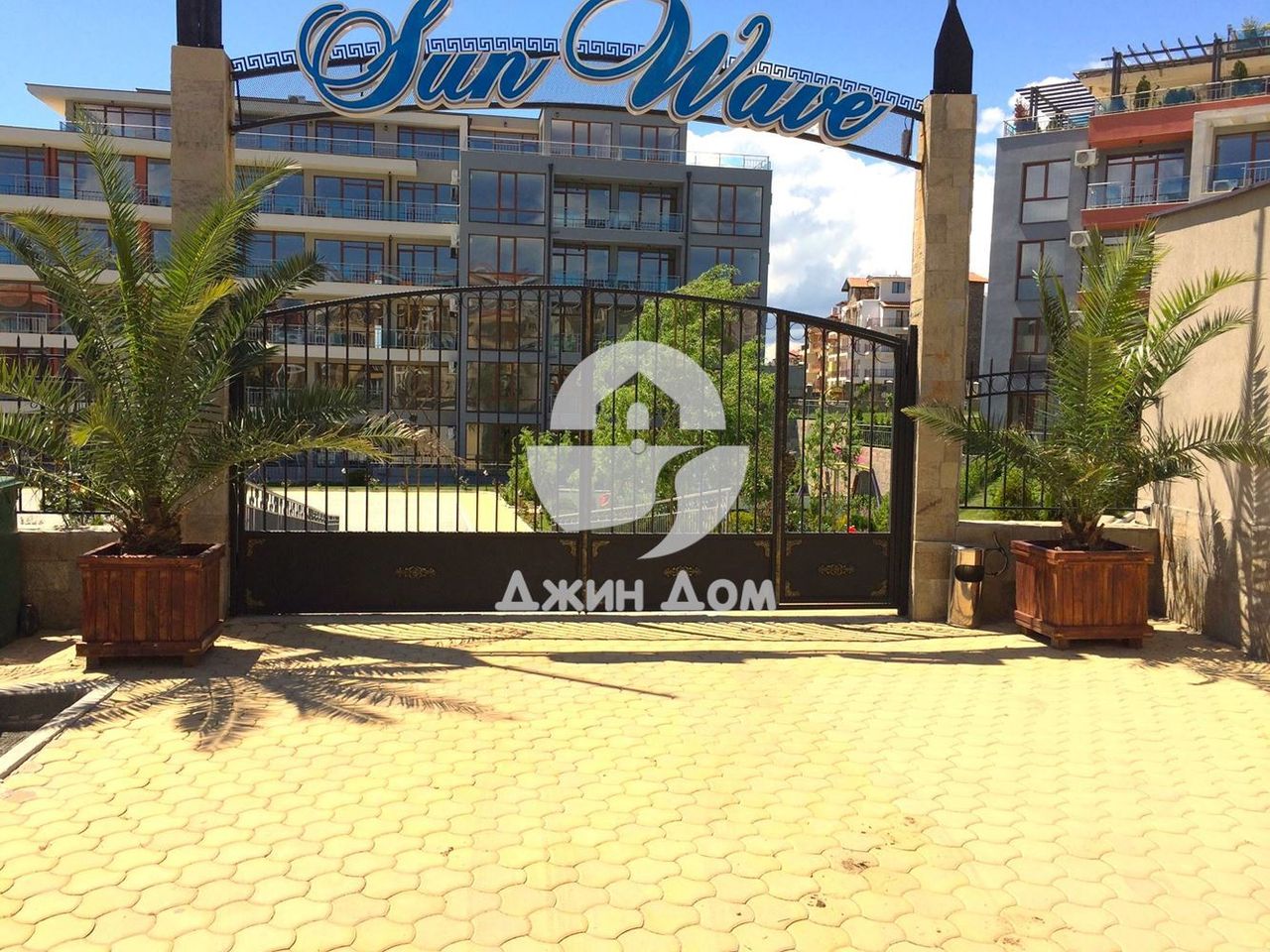 Продава се Тристаен апартамент в Свети Влас - 110 кв.м за 2500 €/кв.м - Снимка #9