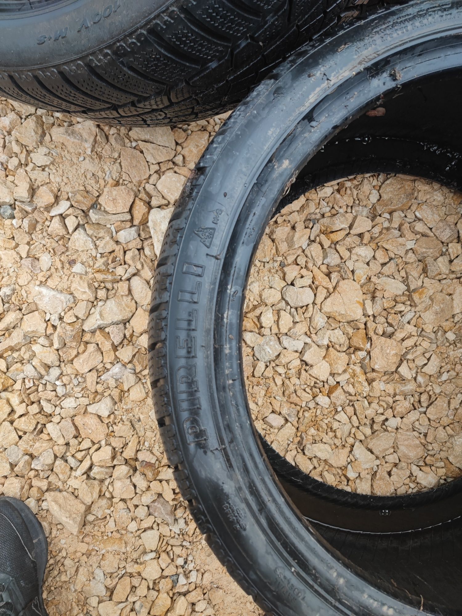 Зимни pirelli sottozero 295*30*19