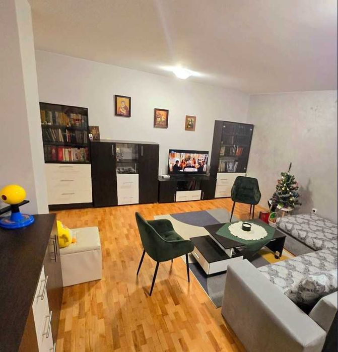 Продава се Тристаен апартамент в София, Хладилника - 96 кв.м за 3438 €/кв.м - Снимка #1