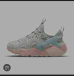 Маратонки нови nike huarache craft