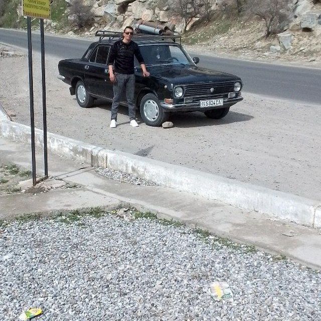 Volga2410 srochno sotiladi idealni minishga tayyor moshina hamda joyi
