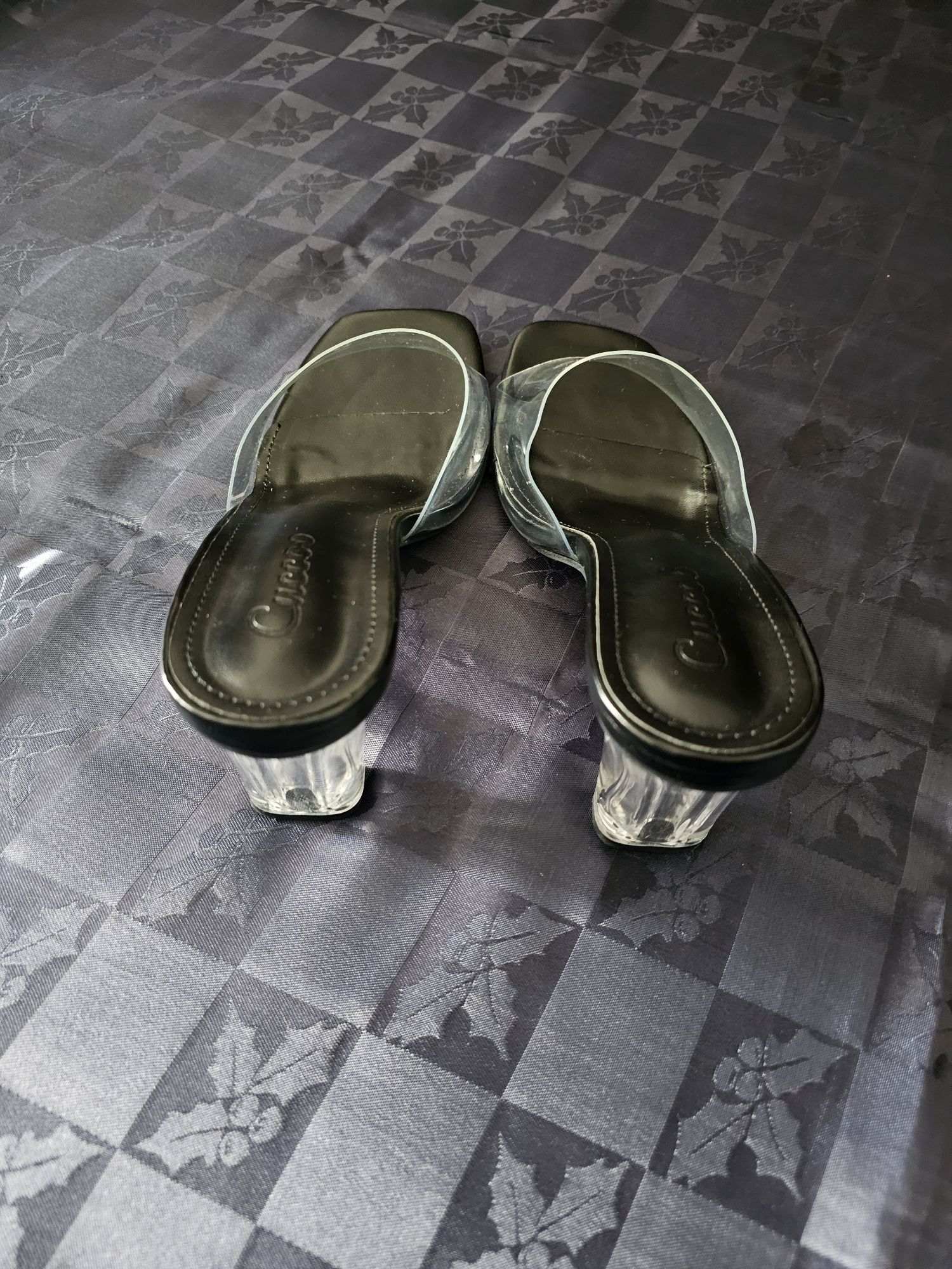 Кожени прозрачни чехли 38 номер лачени токчета сандали прозрачна лента