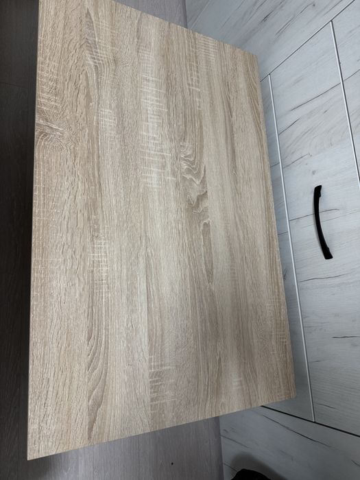 Холна маса – модерен дизайн, цвят дъб