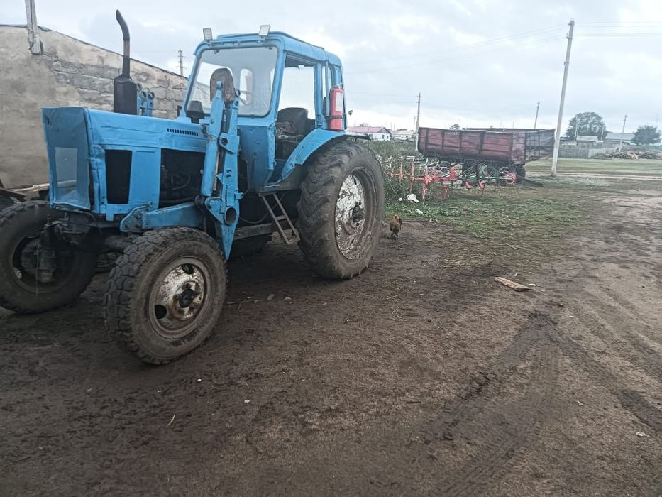 Продам мтз 82 трактор со всем оборудованием