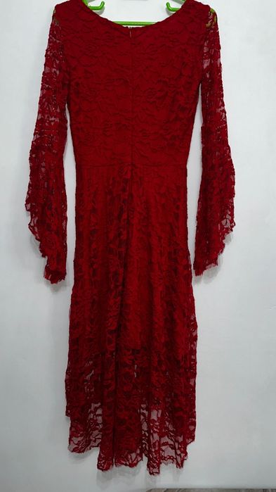 Rochie din dantela roșie marimea 38