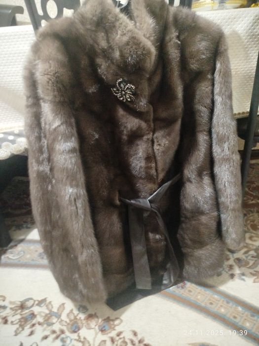 Норковая шуба в отличном состояние