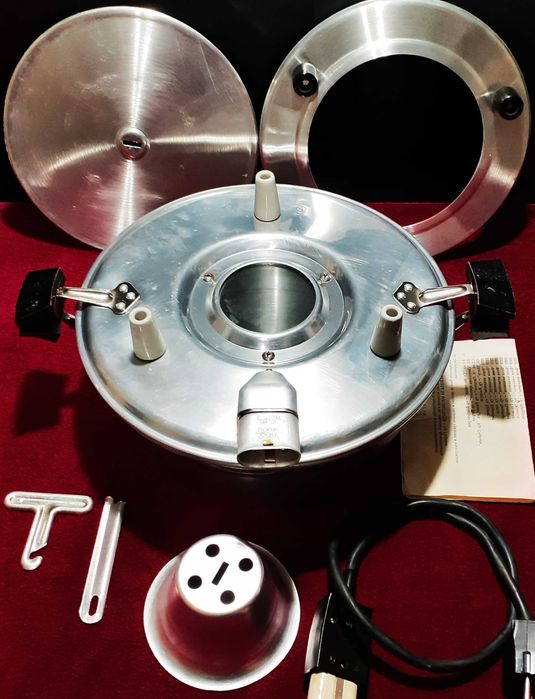 Електрическа тенджера.Пълен комплект.