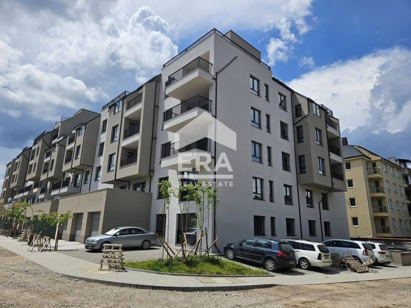 Продава се Четиристаен апартамент в София, Овча купел 1 - 124 кв.м за 2178 €/кв.м - Снимка #2