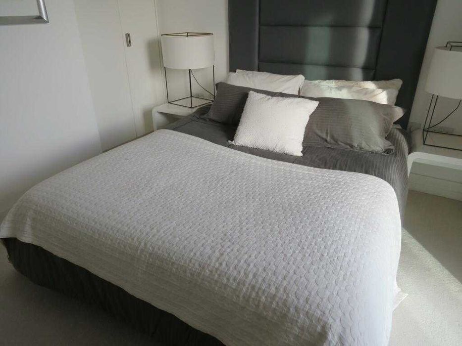 Дава се под наем Двустаен апартамент в София, Център - 56 кв.м за 382.5 € - Снимка #2