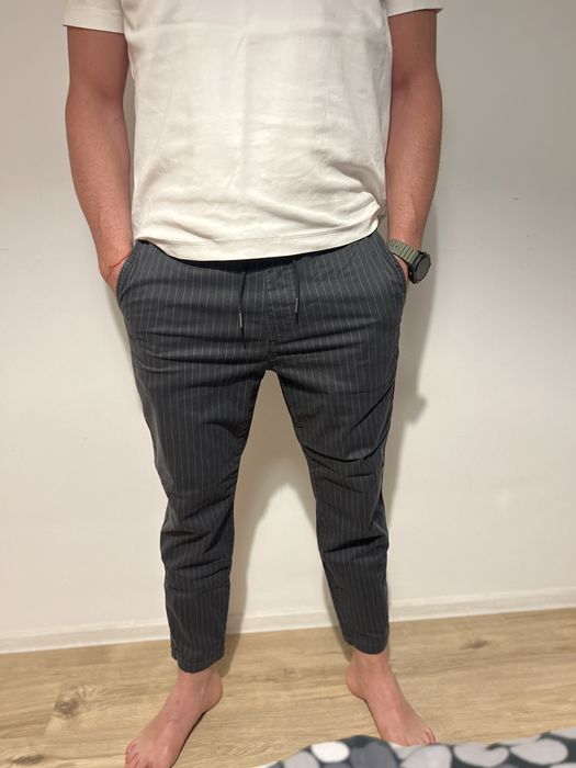Pantaloni lejeri Abercrombie&Fitch