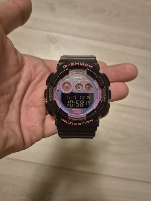 Casio G-Shock, original, pachet complet, luat de la B&B