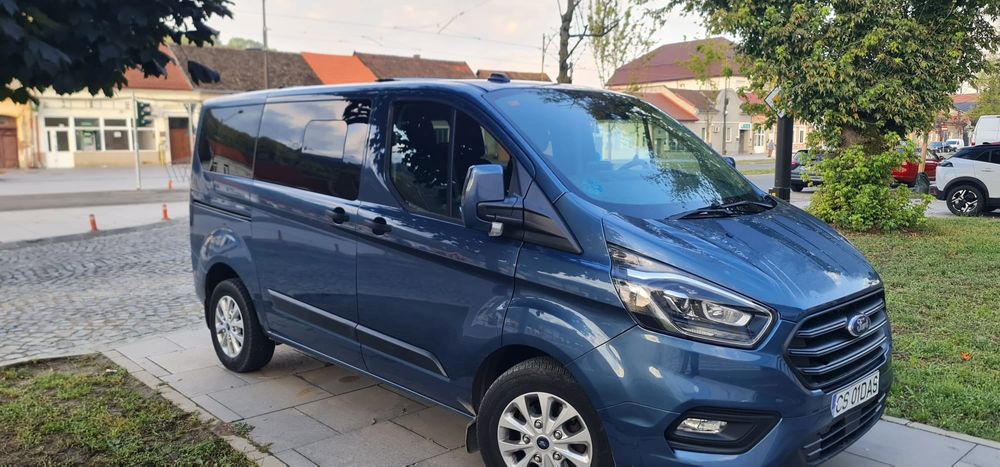 Închiriez dubă Ford Transit 8+1