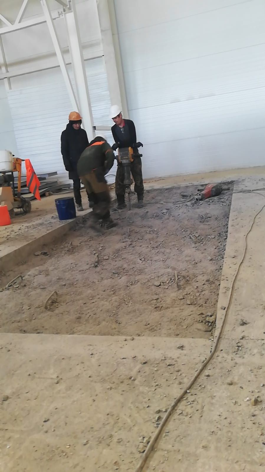 РЕЗКА бетона кирпича проёмов демонтаж  штробление