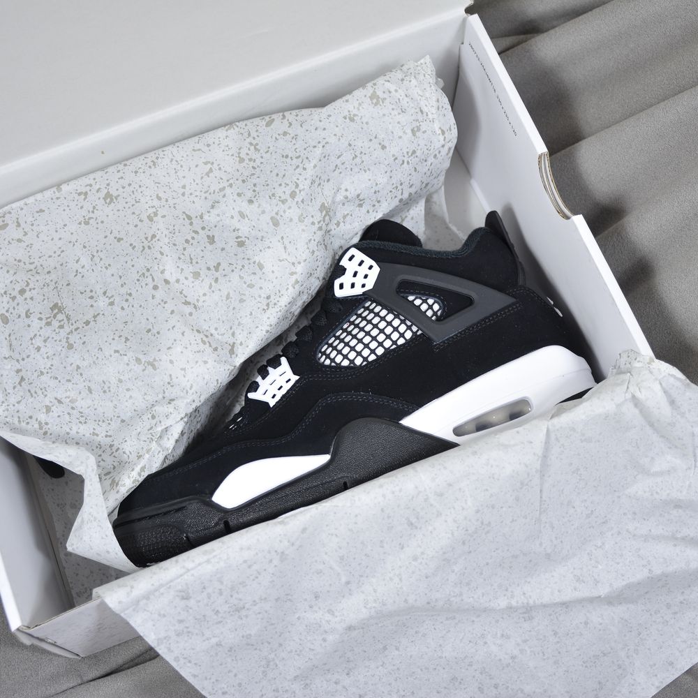 Pantofi Sport Air Jordan 4 White Thunder - 100% originali
