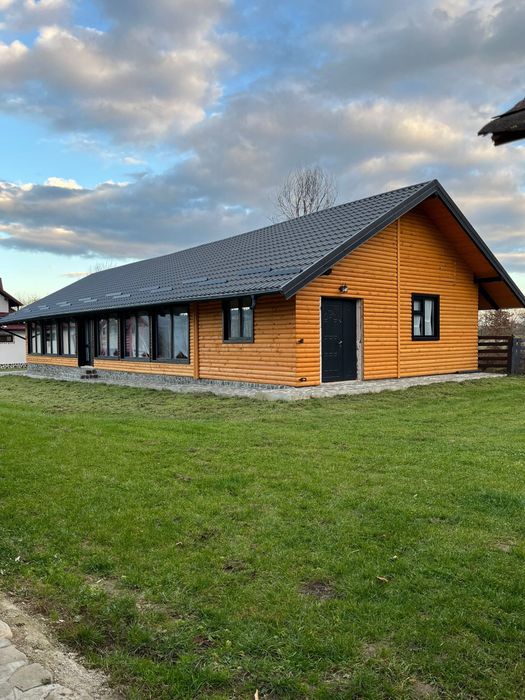 De inchiriat pentru evenimente