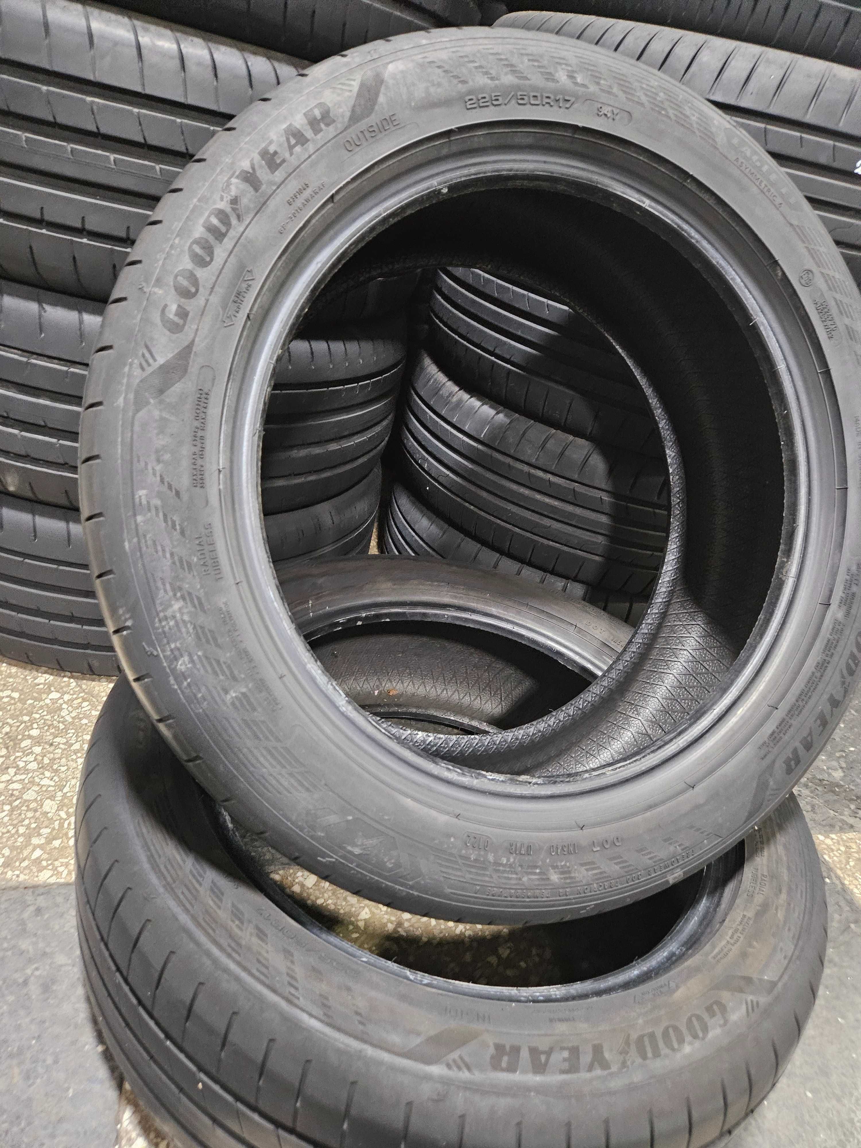 2бр 225/50/17 GOODYEAR 6мм грайфер дот:22г безплатен монтаж