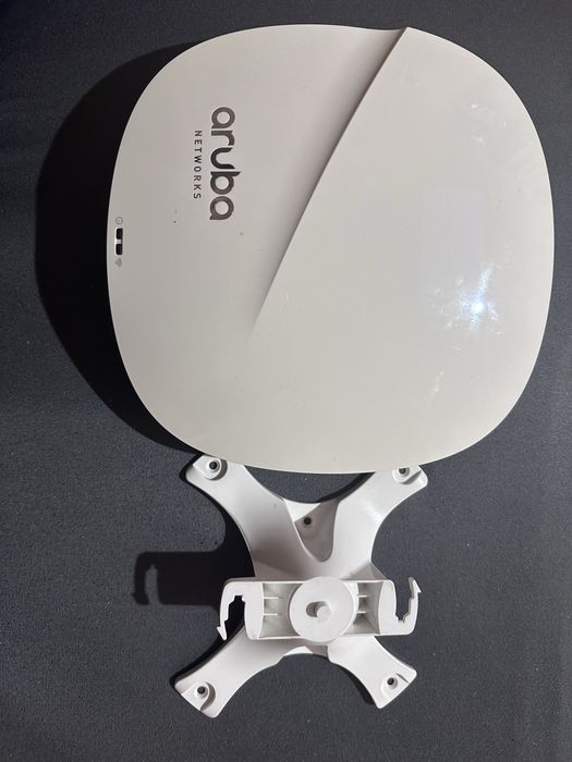 Точка за достъп HPE Aruba AP-325; 2,4 - 5 GHz