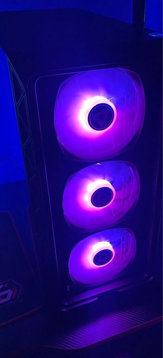 Pc gaming RTX 2080 OC 8 gb 32 GB ram i7 9700KF RGB Aio 360 black